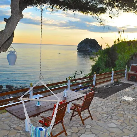 Villa Renata On Dechoumenes Beach - Agios Gordios, Corfu *