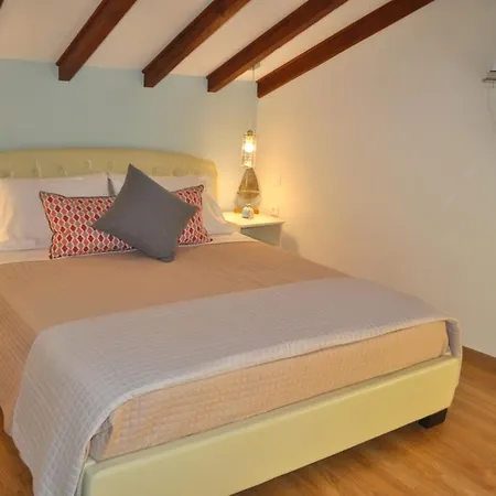 Villa Renata On Dechoumenes Beach - Agios Gordios, Corfu Agios Gordios (Corfu)